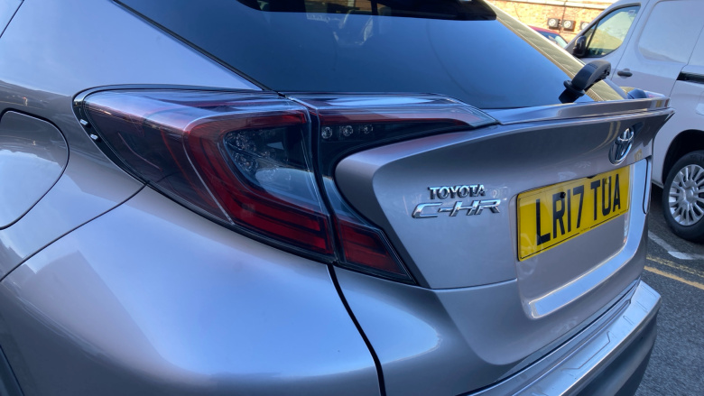 Toyota C-HR 1.2T Dynamic 5dr CVT Petrol Hatchback